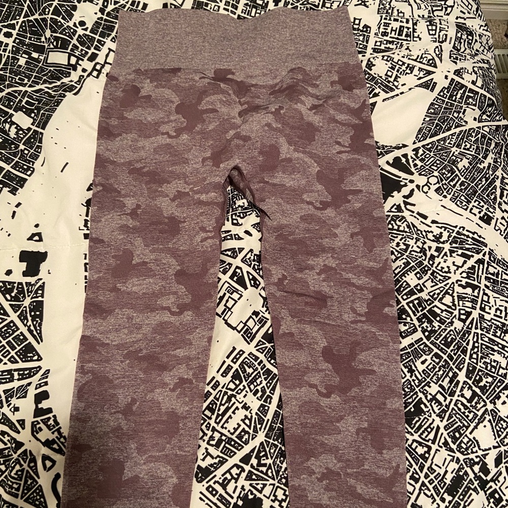 Purple gymshark camo dupes